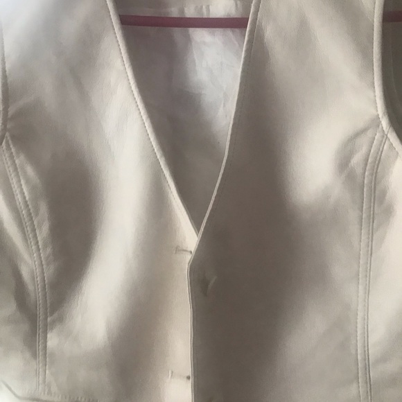 Sunday best vestfake leather sleeveless soft size 6 in excellent condition - Picture 10 of 10